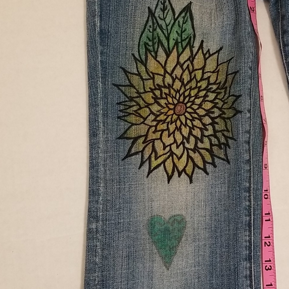 Vigoss Boot Cut Painted Jeans Sz 5 - Picture 3 of 13